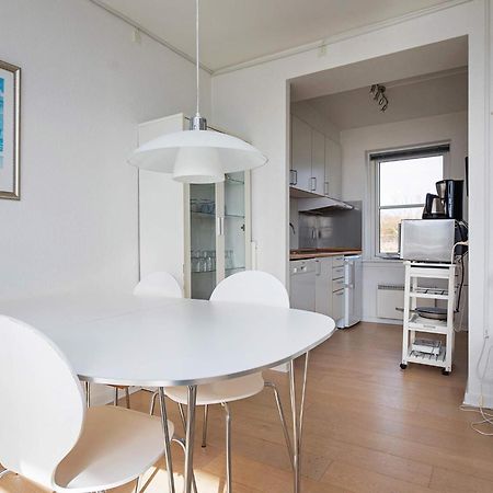 4 Person Holiday Home On A Holiday Park In Borre Buitenkant foto